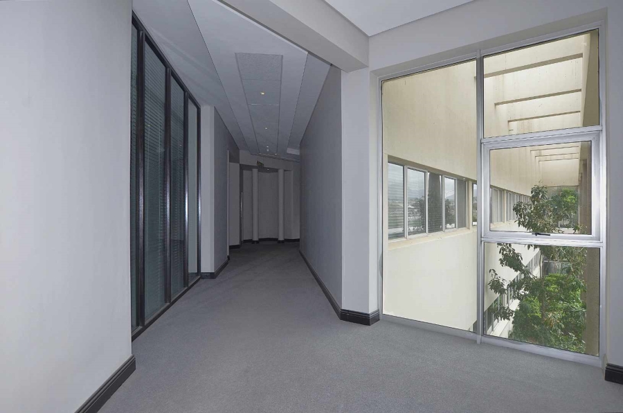 To Let Commercial Property for Rent in Dal Josafat Western Cape